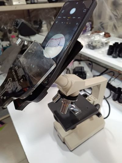 میکروسکوپ بیولوژی کارکرده